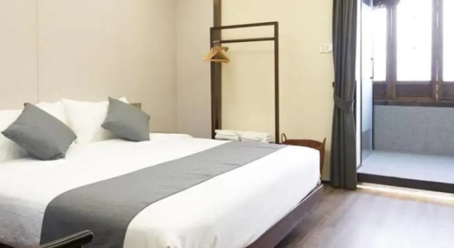 Номер Deluxe Floral Hotel Xidi Muxishanfang