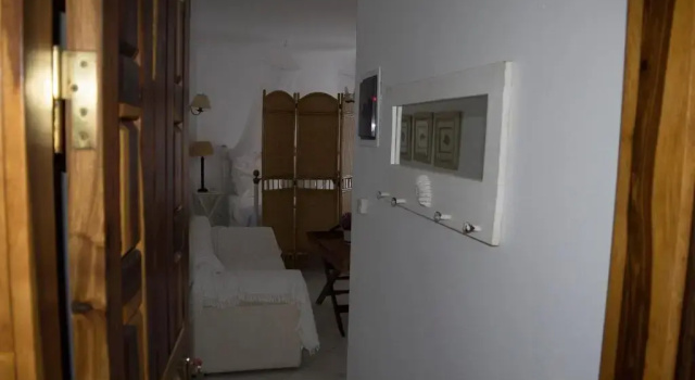 Апартаменты Standard Roditses Beach Sea Front Apartments