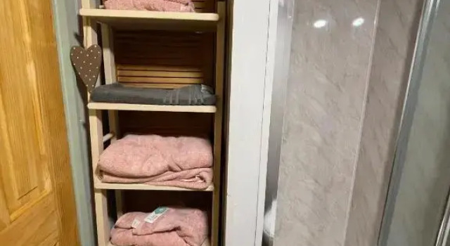 Oakley View Shepherds Hut with hot tub, Забронировать Отель Отели Северного Йоркшира с парковкой, Парковка