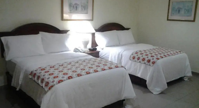 Четырёхместный номер Standard Micro Hotel Condo Suites
