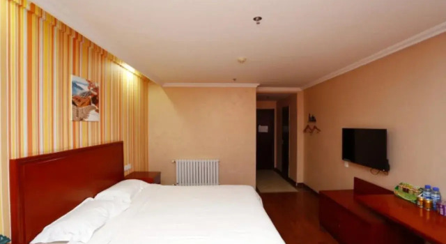 GreenTree Inn Tangshan Haigang Development Zone Jingtang Harbor Express Hotel, Book Hotel Wangtan Hebei