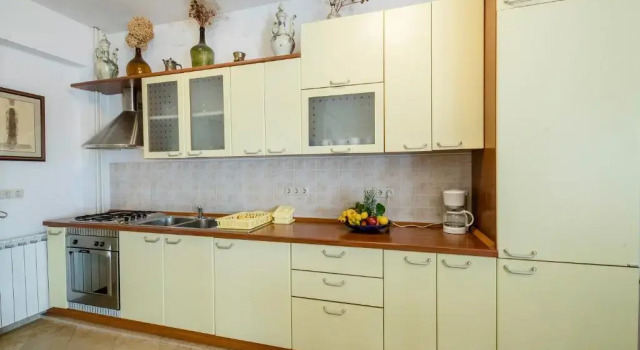 Apartment Starčević, Prenota Appartamento Hotel a Isole Quarnerine con parcheggio, Parcheggio