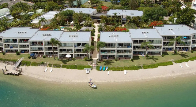 Апартаменты Цокольный этаж c 1 комнатой Noosa Harbour Resort