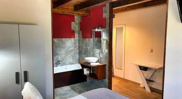 Студия с балконом и с видом на горы Apartamentos Spa Casco Histórico de Isla
