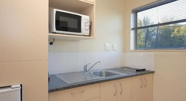 Студия Deluxe Taylors Motel