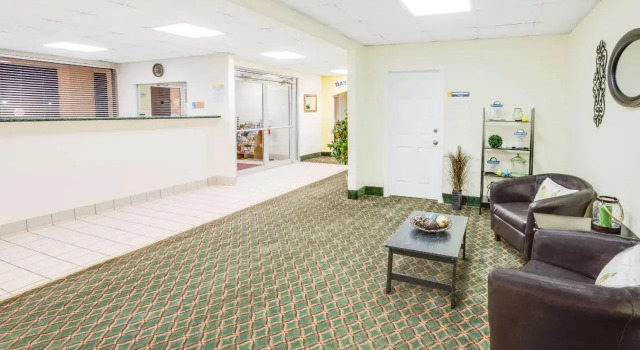 Days Inn Bossier City, Забронировать Отель Отели и гостиницы Бошьер-Сити, рядом с Bossier Civic Center, Отель