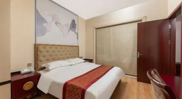 Люкс Juncheng Business Hotel