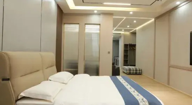 Yue Hotel, Rezerwuj Hotel Hotele w Qujing z parkingiem, Parking