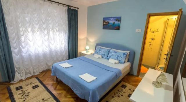 Апартаменты с 3 комнатами Adriana Apartments