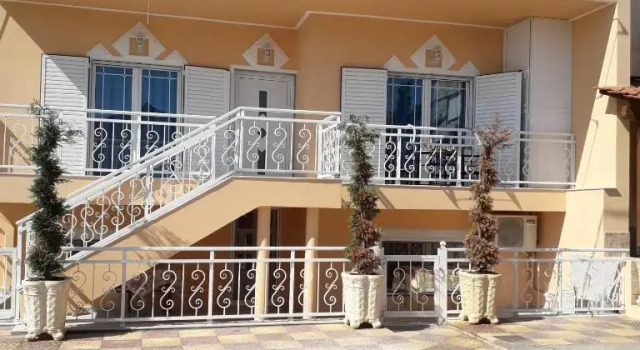 Коттедж c 1 комнатой HOUSE DILENA TSIMTSIRI Luxury Apartment 2