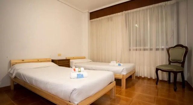 Turistiqa - Piso Carballo Ferrol Vutco01445, Rezerwuj Hotel Ferrol 