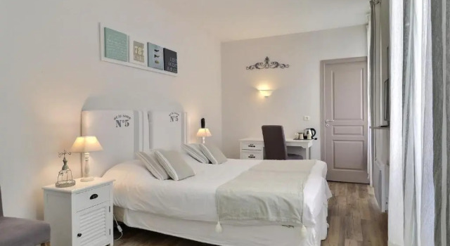 Номер Comfort Grand Hôtel des Bains SPA