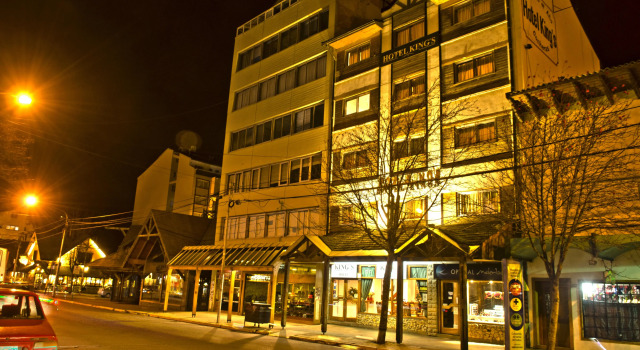 HOTEL CONCEPT BARILOCHE, Забронировать Отель Отели Сан-Карлос-де-Барилоче с завтраком, рядом с Andino Bariloche Club, Завтраки