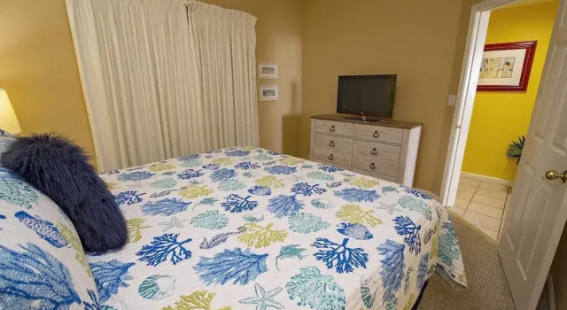 Beach Club 202-d 1 Bedroom 1.5 Bathroom Condo