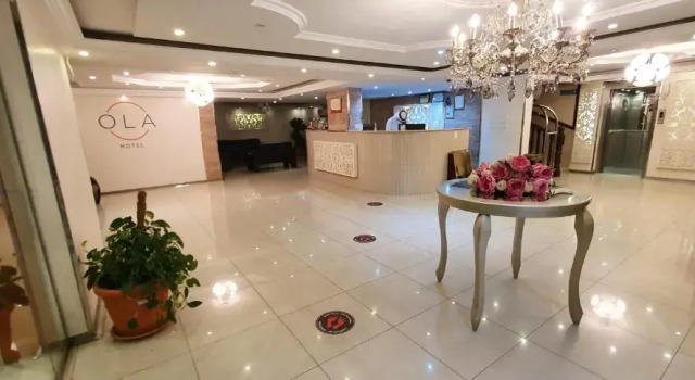 Saryet Al Hamra Hotel Apartments