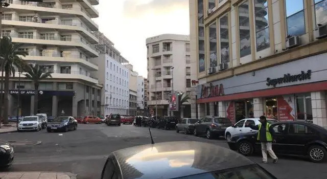 Casablanca centre ville, Rezervasyon Otel Doukkala-Abda otoparklı oteller, Otopark
