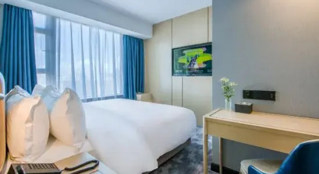 Люкс Executive Mehood Hotel (Shenzhen Sungang The MIXC)