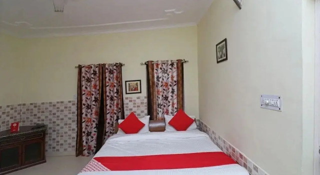 Hotel Diamond Hill by OYO Rooms, Забронировать Отель Найнитал штат Уттаракханд