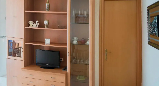 ApartmentsPlatjadAro, Rezerwuj Apartament Hotele w Gironès z parkingiem, Parking