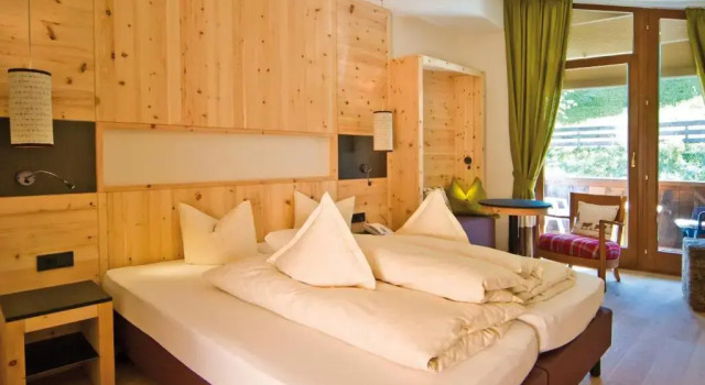 Двухместный номер Standard с балконом Hotel Jerzner Hof 4 Sterne Superior