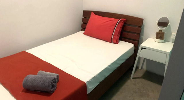 Sleep Sheep Phuket Hostel SHA, Забронировать Хостел Недорогие отели острова Пхукета, недорого