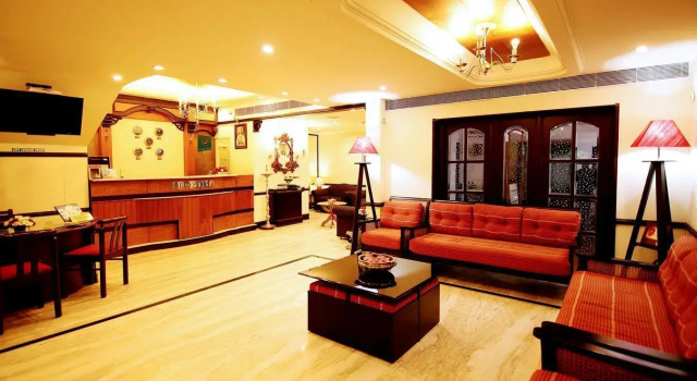 Yuvarani Residency, Забронировать Отель Бизнес-отели штата Кералы, 4* 5*