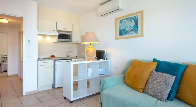 Appartement Saint-Raphaël, 2 pièces, 4 personnes - FR-1-466A-4, Book Apartment Saint-Raphaël Mimosa Road