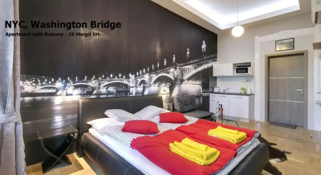 Апартаменты с балконом Little Americas Hillside Apartments