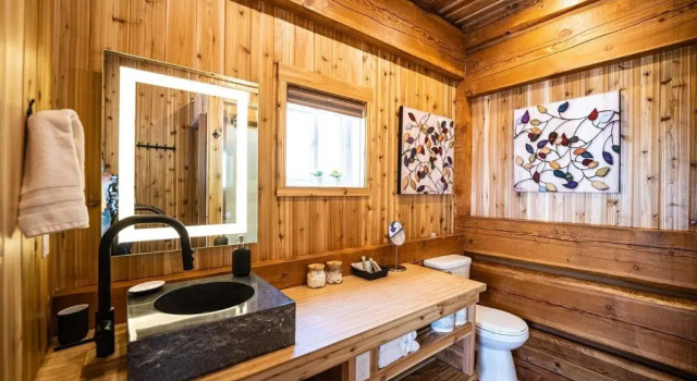 Boulder Mountain Resort, Boek Resort Hotels in Brits Columbia met parkeren, Parkeren