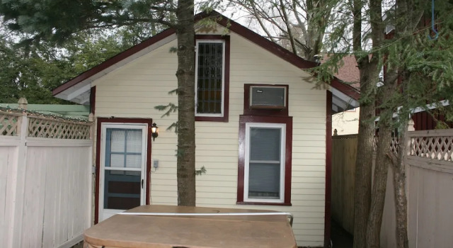 Коттедж с видом на внутренний двор Serendipity Bed and Breakfast