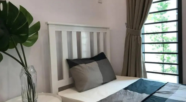 Semi-D New House @ Sungai Abong Muar*10~20pax, Varaa Hotelli Hotellit Johor pysäköinnillä, Pysäköinti