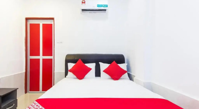 Двухместный номер Standard OYO 414  Adiff Palace Hotel
