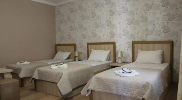 Camera Standard Emis Hotel