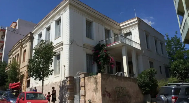 5-bed House With Garden in the City of Chios