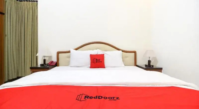 Двухместный номер Deluxe RedDoorz plus @ Tegal Panggung