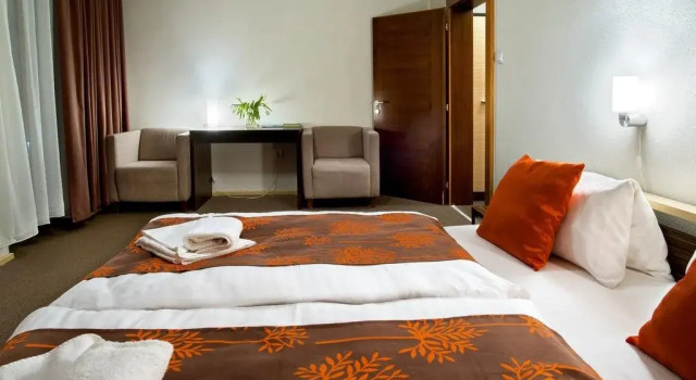 Hotel Bystricka, Rezervovat Hotel Hotely v Žilinský kraj s parkováním, Parkování