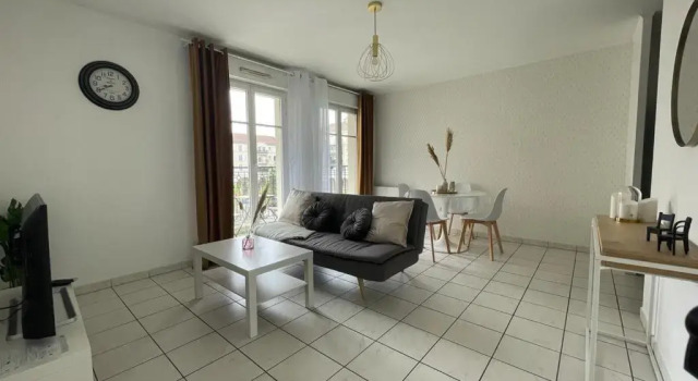 Apartment 1 bedroomed with Balcony 10min from Disneyland Paris