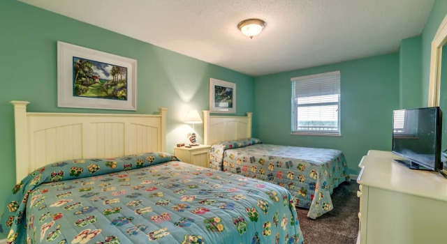 Blue Water Keyes by Condo-World