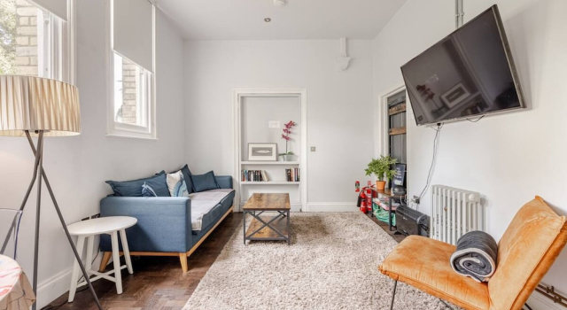 Апартаменты Converted Flat in Amazing Converted Schoolhouse Near Fowey Harbour
