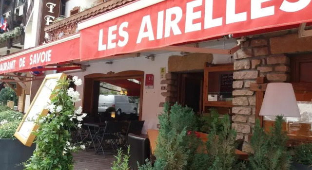 Hôtel Les Airelles, Забронировать Отель Ла-Клюза Лыжный курорт на озере Анси