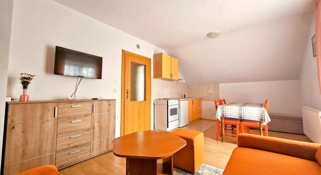Apartman M. Rados, Забронировать Апартаменты/квартира Купрес Федерация Боснии и Герцеговины