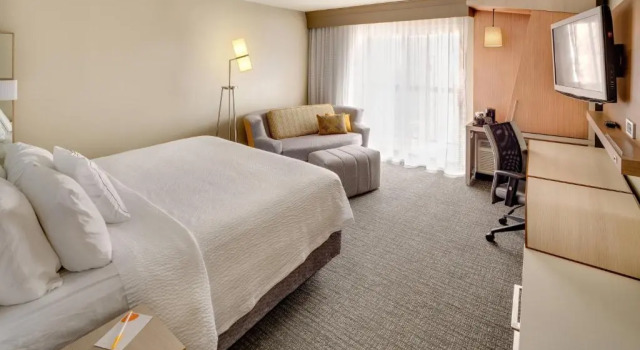 Номер Standard Courtyard St. Louis Airport/Earth City
