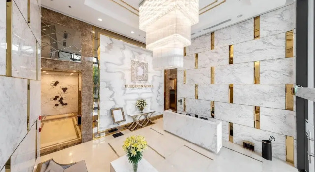 D El Dorado Westlake Luxury Apartments