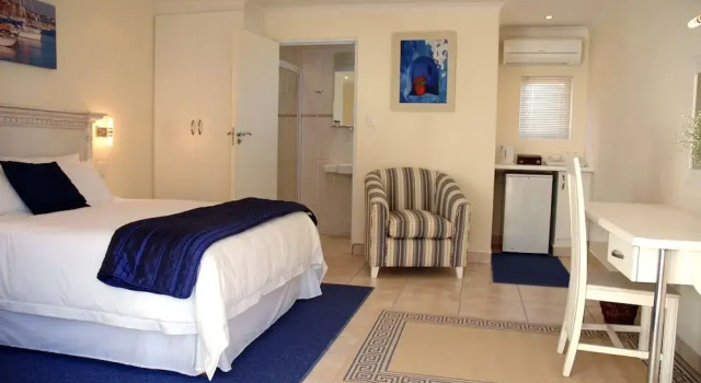 Номер Standard Luxury Suites on Santorini
