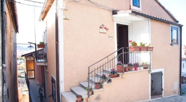 La Casa di Enza, Prenota Hotel Pignola Basilicata