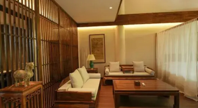 Люкс Lotus Yard Zen Hotel