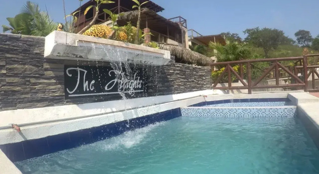 The Heights in Montañita, Prenota Hotel Hotel a Santa Elena Province con piscina, Piscina