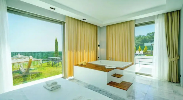 Pluto-1 PLANET LUXURY VILLAS