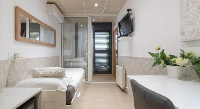 Одноместный номер Standard Hostal House