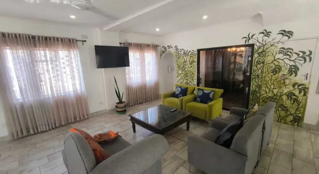 Luxury 2 Story Loft in Boutique Lodge 2 With Free Savannah Adventure 4x4 Tour, Rezervovat Boutique Hotel Victoria Falls Hwange